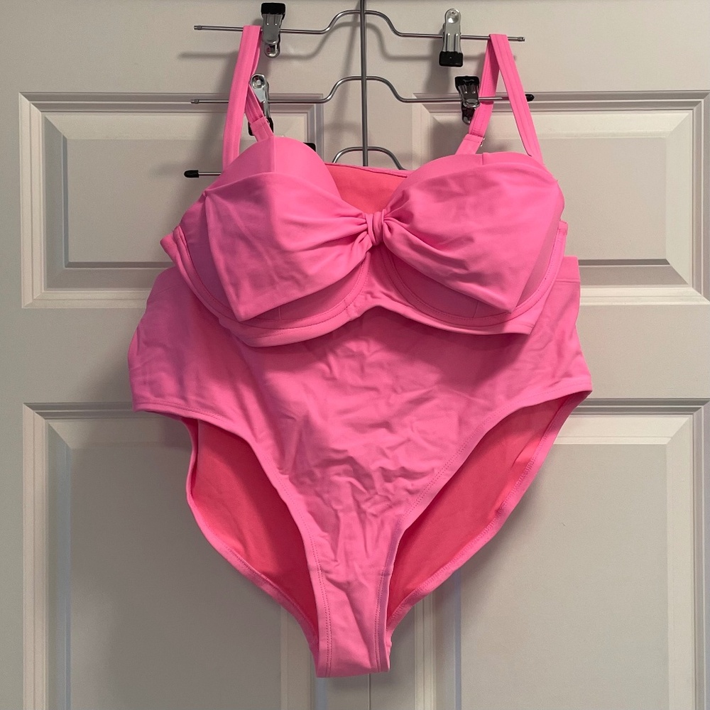 Forever 21 Hot Pink 2 Piece Plus Size Swim Suit